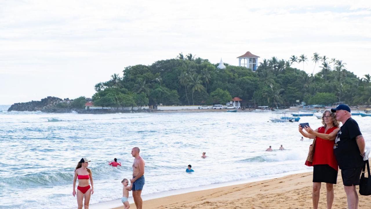 Rastha Pastha Beach Villa Unawatuna Esterno foto